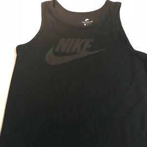 Nike tank top men’s black athletic cut large